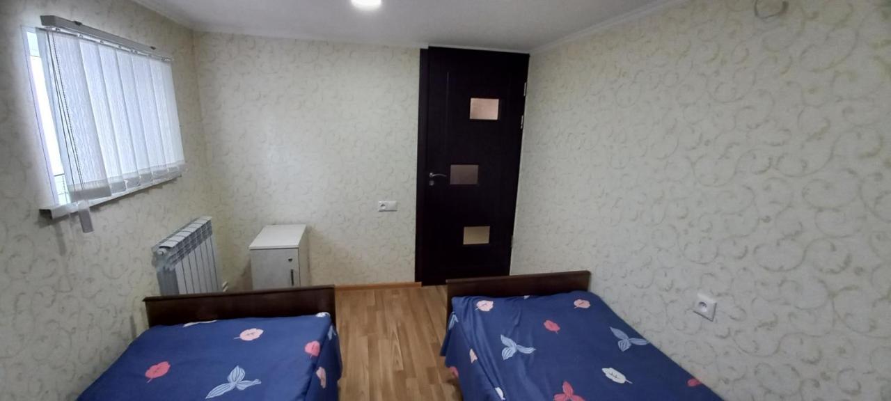 Dream House & Hostel Sevan Luaran gambar