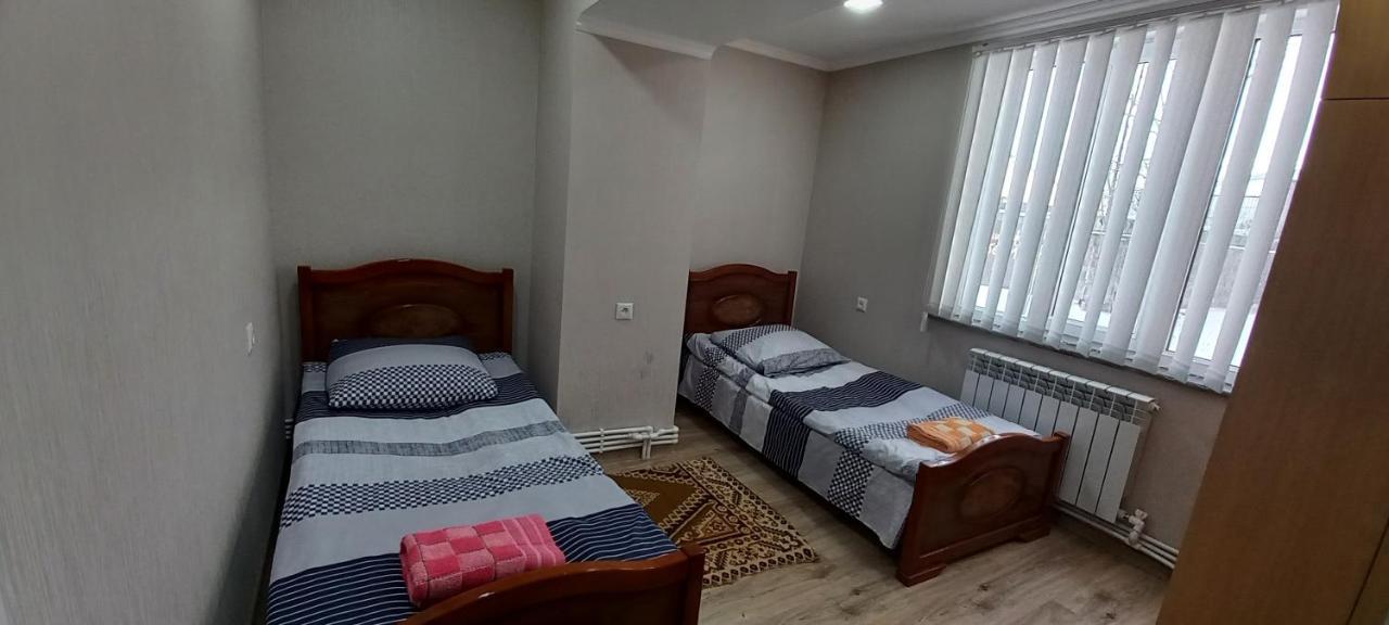 Dream House & Hostel Sevan Luaran gambar